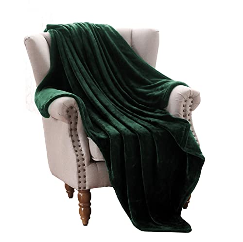 Exclusivo Mezcla Extra Large Forest Green Fleece Throw Blanket for Couch 300GSM, Super Soft 50x70 inches Blankets and Throws, Cozy, Plush, Lightweight