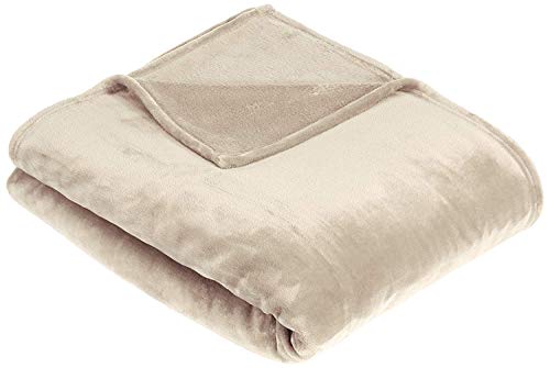 Amazon Basics Velvet Plush Blanket - Throw, Sand