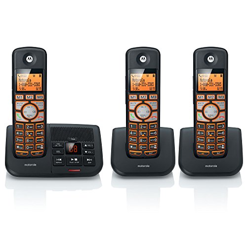 Motorola DECT 6.0 Cordless Big Backlit Button Phone with 3 Handsets, Caller ID and Answering System K703B - Black